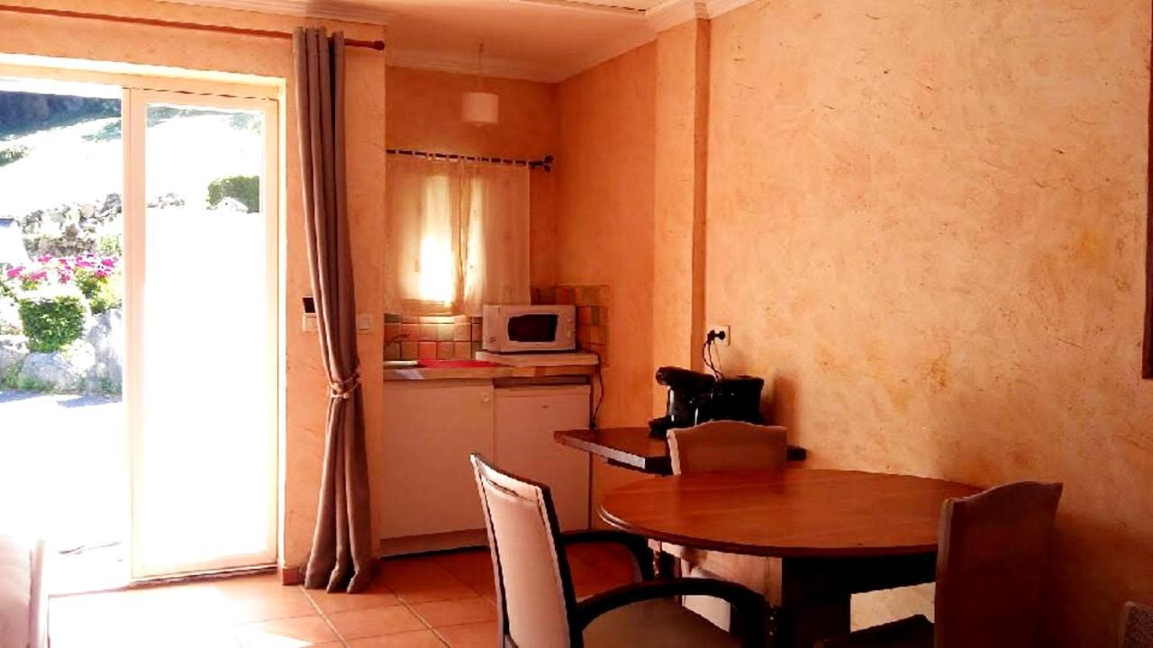 Chambres D Hotes La Cavaliere Accous Экстерьер фото