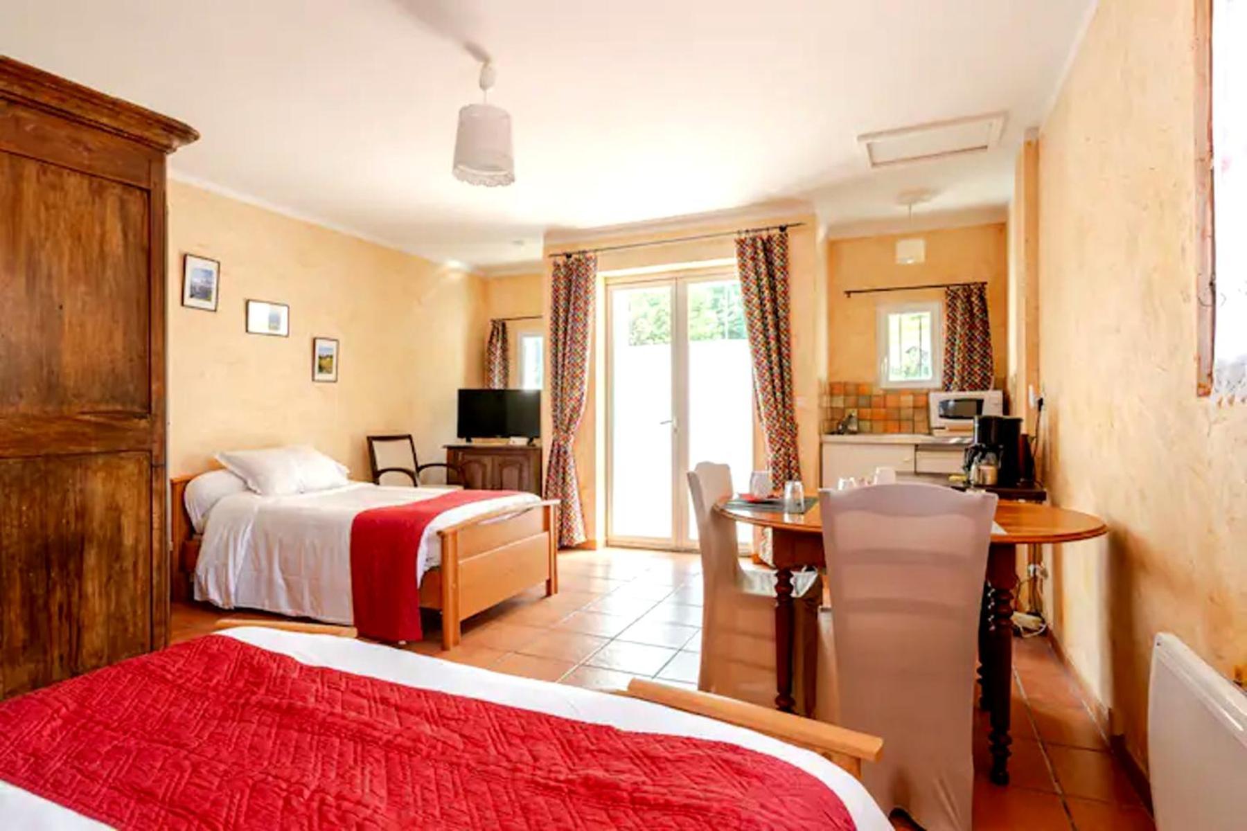 Chambres D Hotes La Cavaliere Accous Экстерьер фото